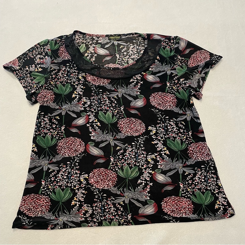 Paris Pink blouse, black with flowers, short sleeves, large